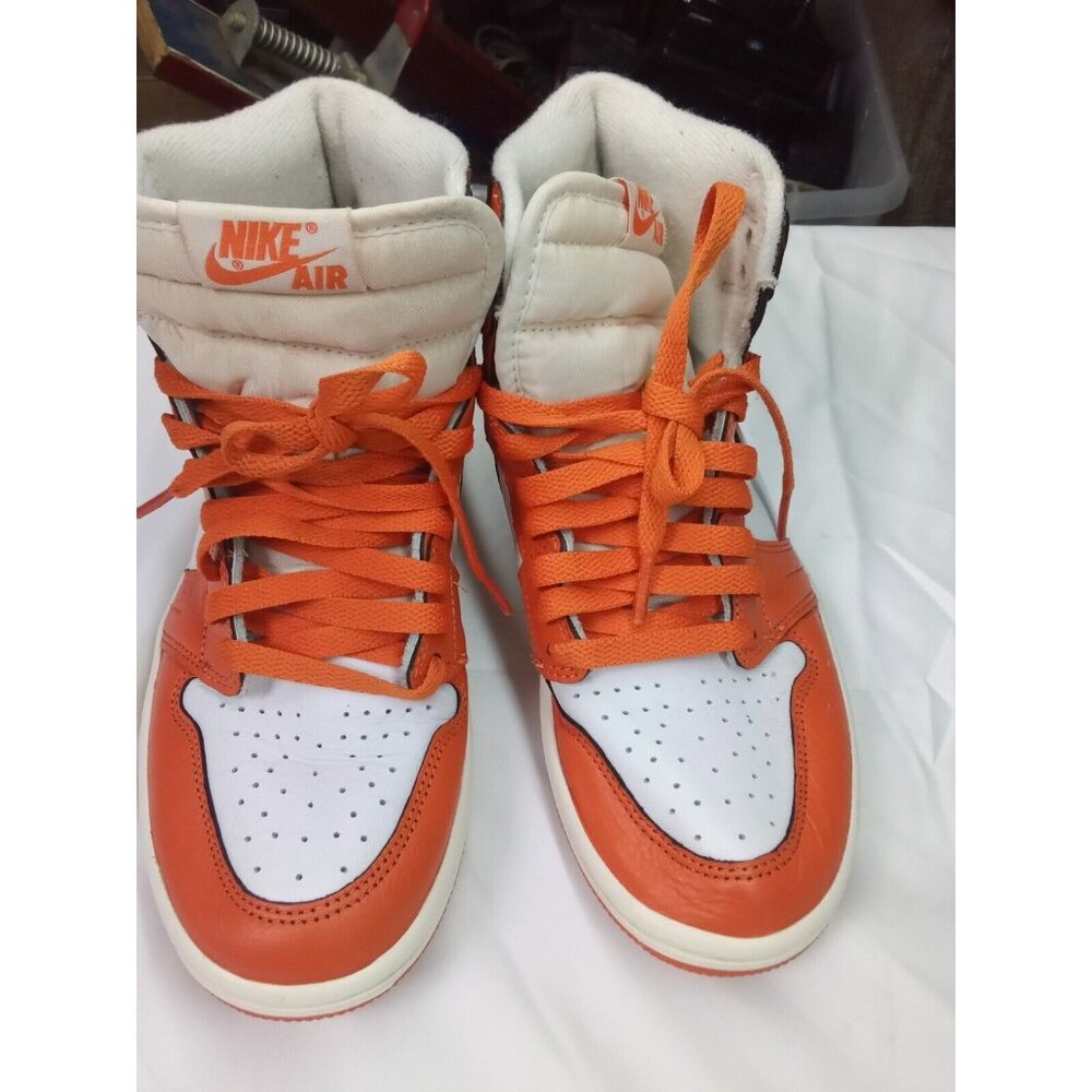 Air Jordan 1 Retro High OG Starfish Women's Size 7 DO9369-101